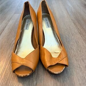 Steve Madden Women's Brown Peep Toe Heels